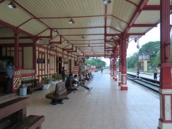 Железнодорожная станция Hua Hin