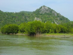 Boat trip in Khao Sam Roi Yot national park